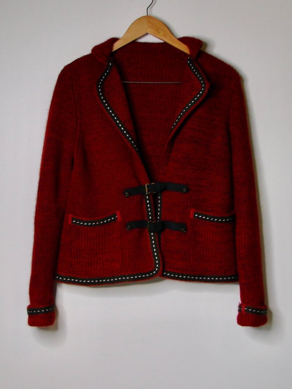 Cashmere Cardigan Sweater Burgundy Wine Ribbed Whipstitch Buckle Italy 36 Small